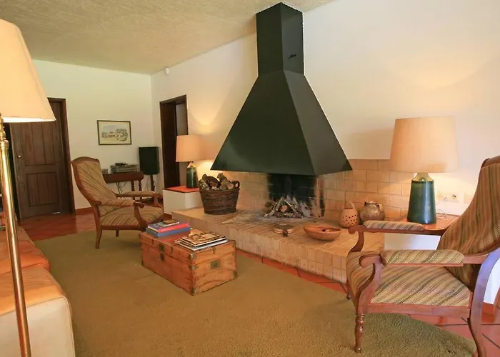 ヴィラ Penina Family House