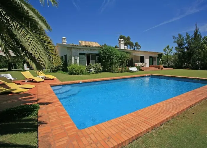 Penina Family House ポルティマン